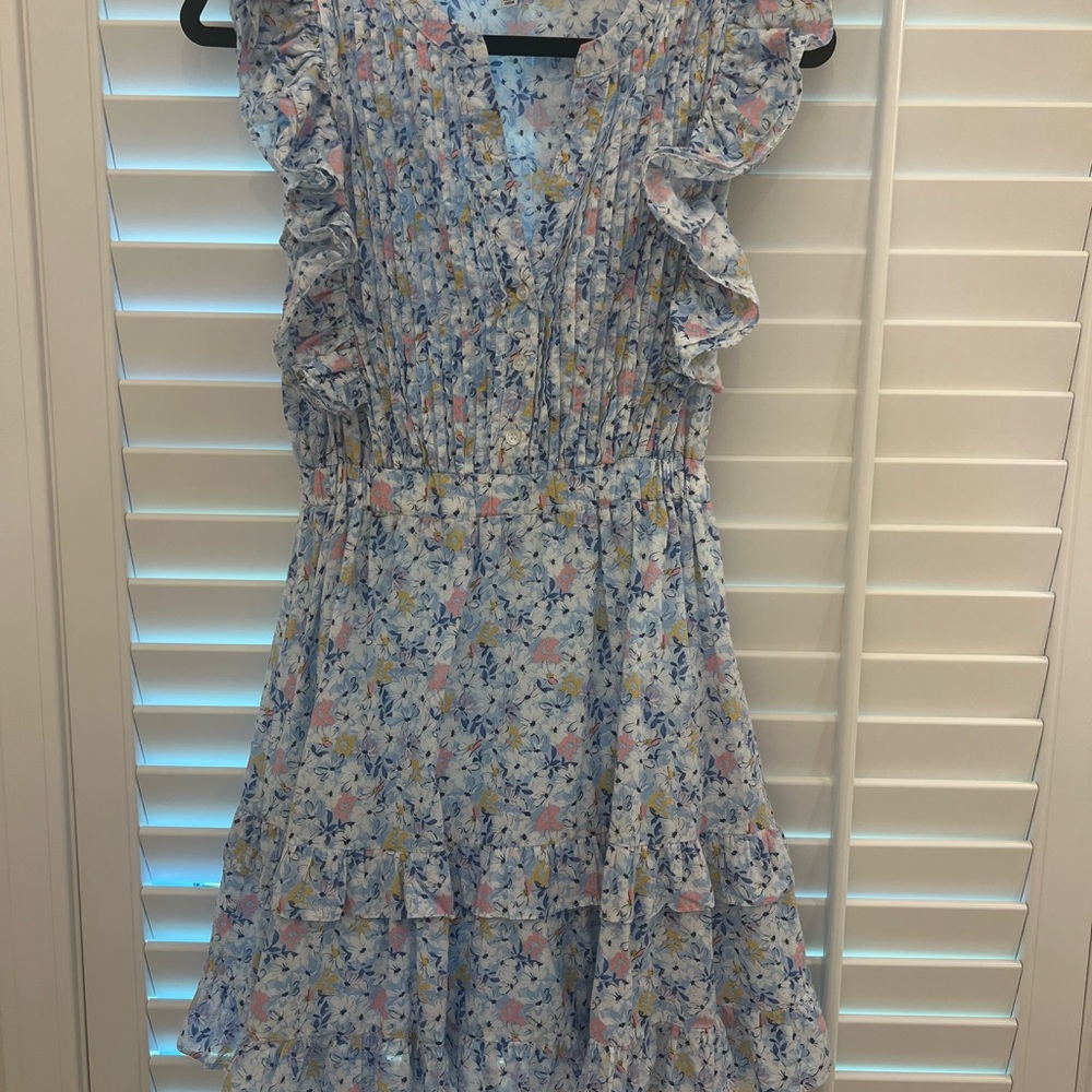 Fate Blue Floral Pleated Blouse